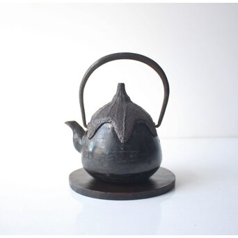 鉄瓶｜骨董店 のびる 古美術 骨董 和風建具 蔵戸 買取のご相談