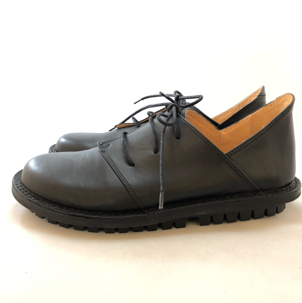 送料無料】trippen[トリッペン]/HAFERLハーフェル アシンメトリーで