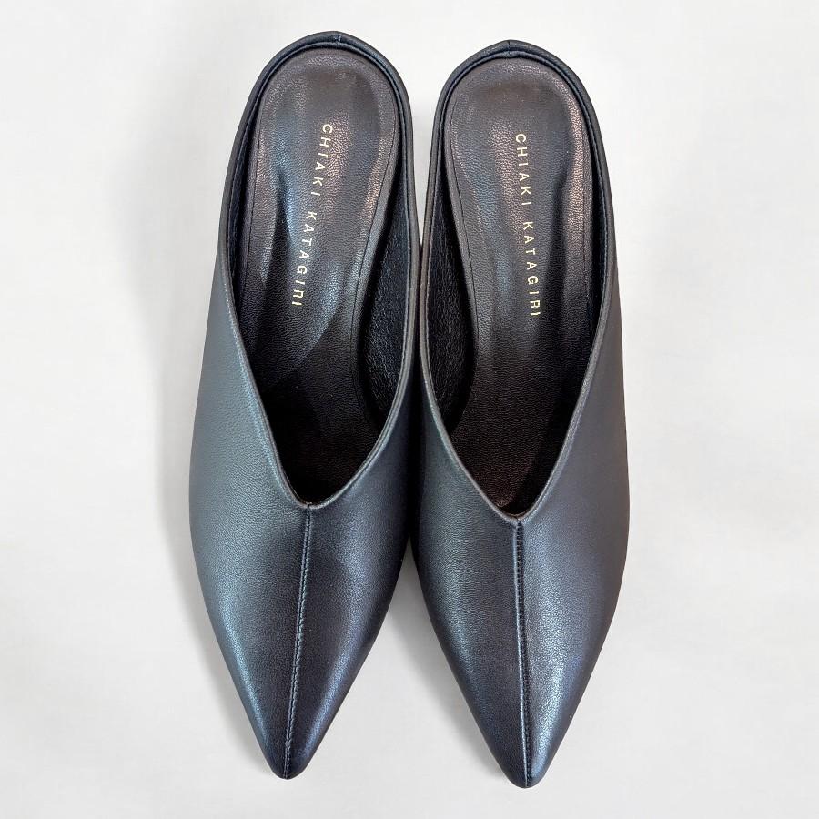 送料無料】CHIAKI KATAGIRI チアキカタギリ ミュール ポインテッド 前