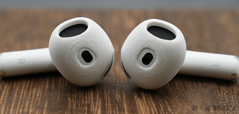 Apple AirPods 4 に組み合わせたい極うすイヤーピース