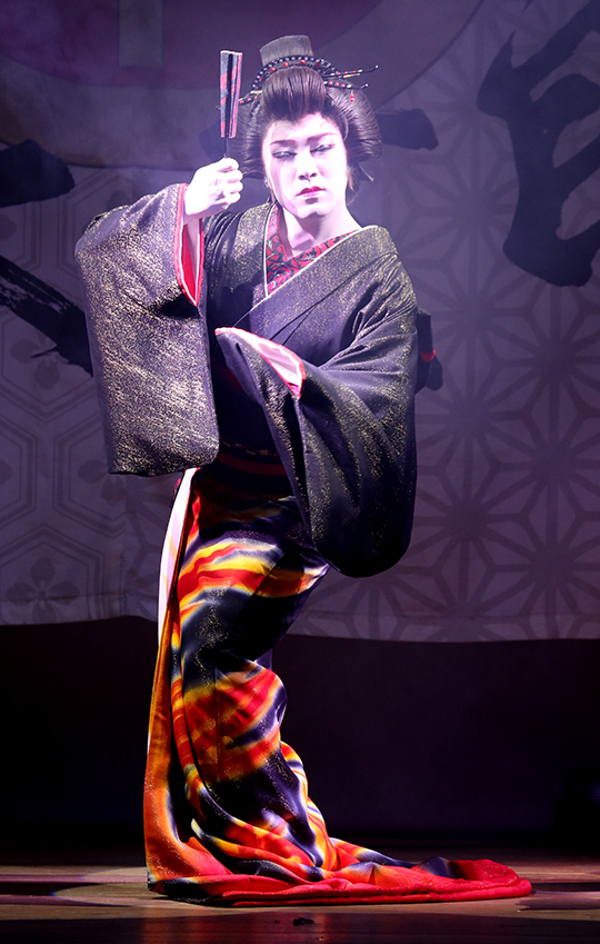 密着取材 橘劇団 舞踊ショー＆メンバー紹介｜かんげき（KANGEKI