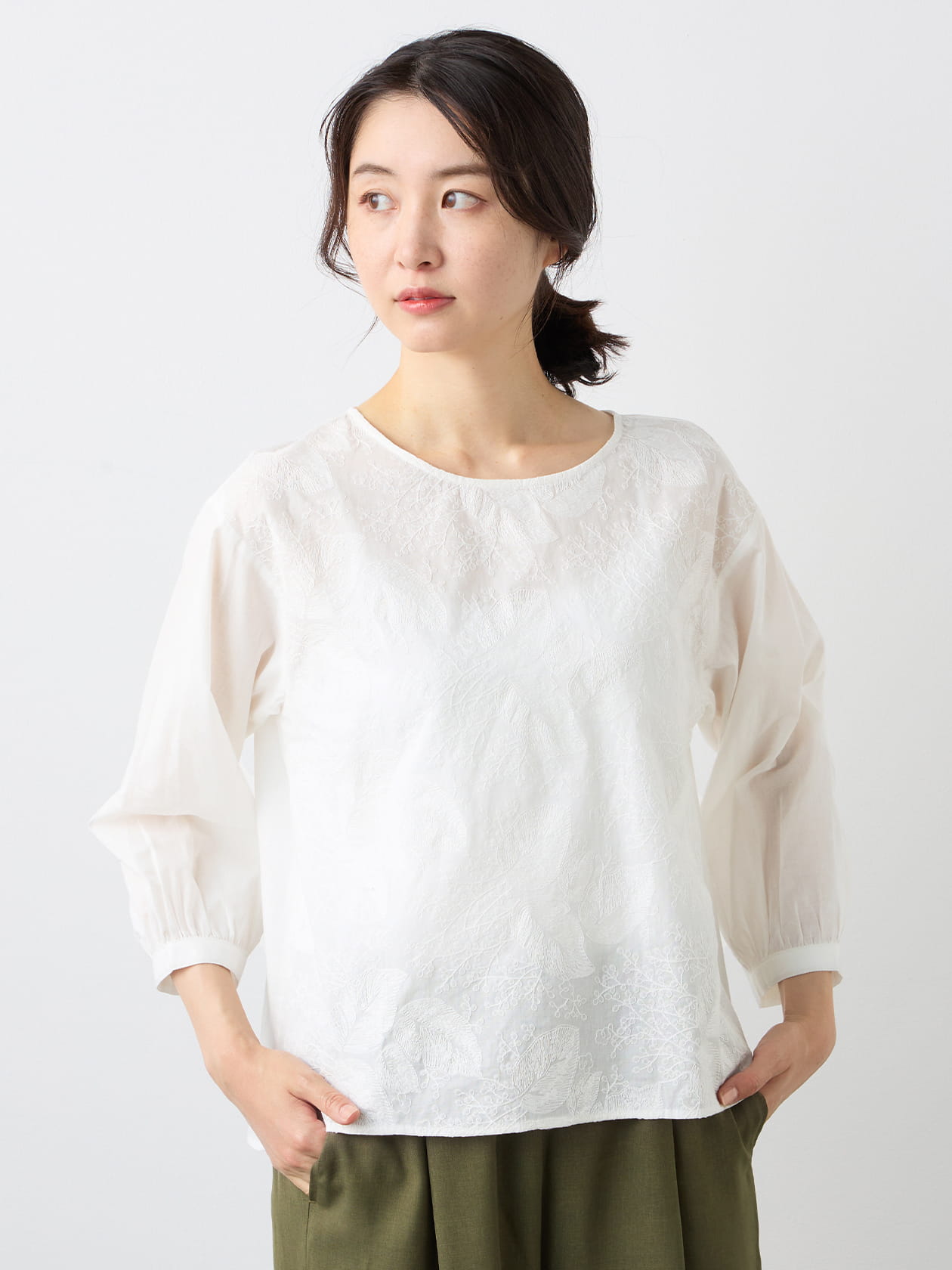 スペシャルプライス】リーフエンブロイダリーブラウス（6202281