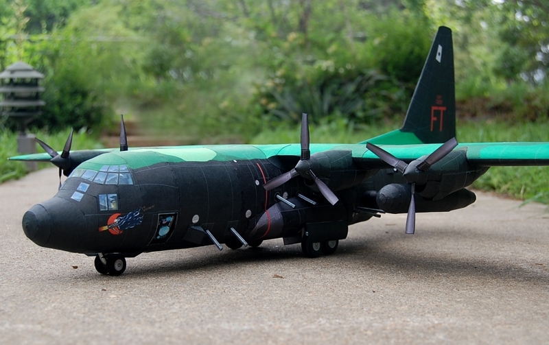 1/48 C-130 AC-130 54-1629 Spectre Gunship Arbitrator Paper Model