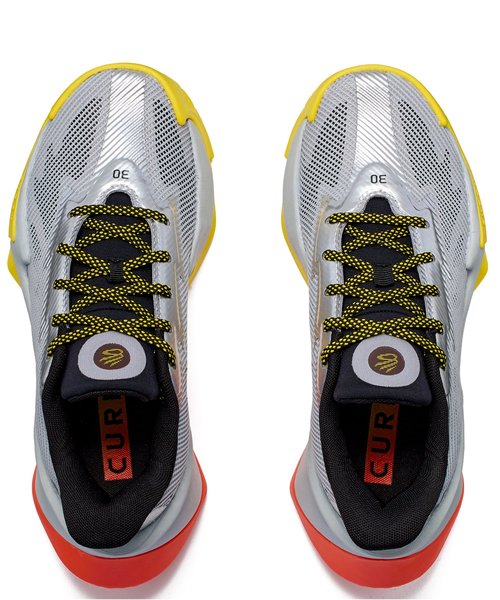 アンダーアーマー公式】 カリー シリーズ7（バスケットボール/KIDS）