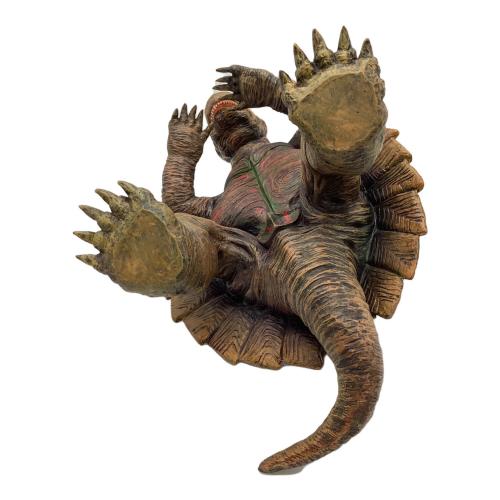 1/150 ガメラ フィギュア 小さき勇者たち-GAMERA- 40周年記念モデル