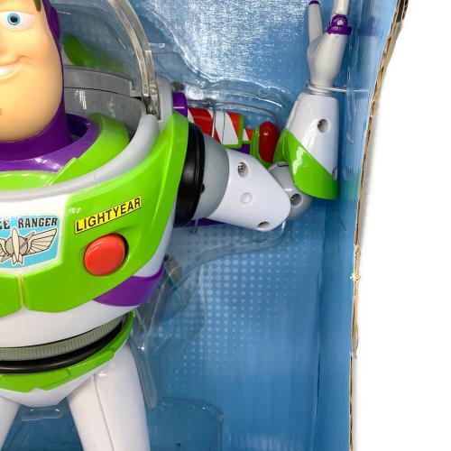 トイ・ストーリー トーキングアクションフィギュア NEW バズライト