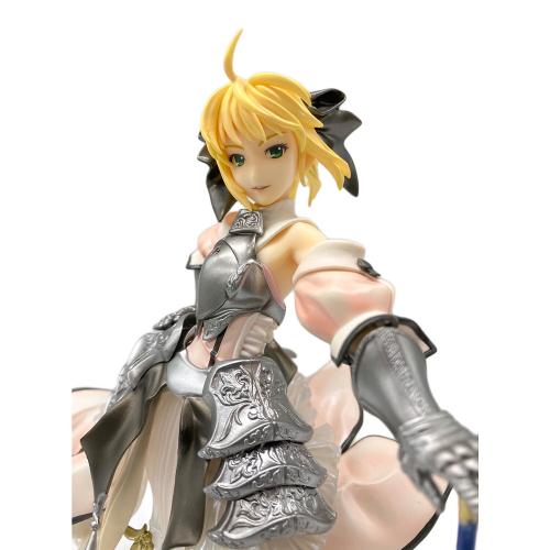 Gift (ギフト) フィギュア Fate/unlimited codes セイバー・リリィ 1/8