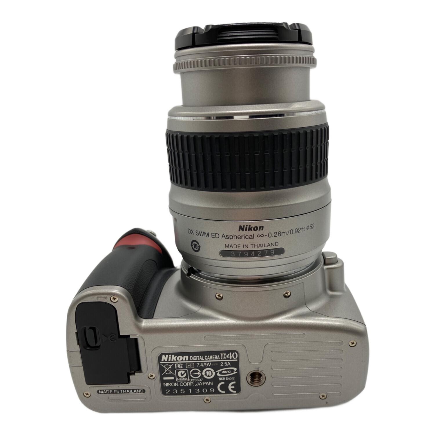 Nikon (ニコン) デジタル一眼レフカメラ D40 ダブルズームキット（af-s