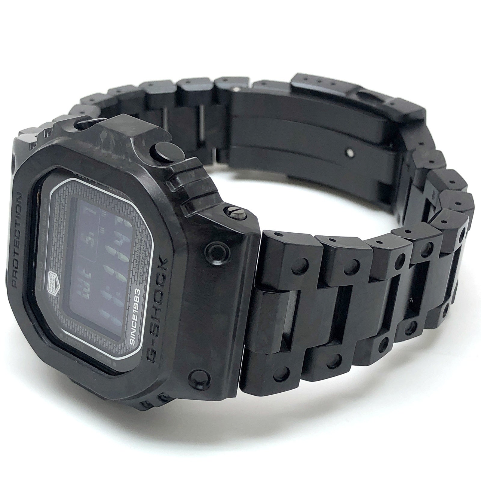 GCW-B5000UN-1 Gショック40周年記念 カーボンエディション – G-BRIDGES