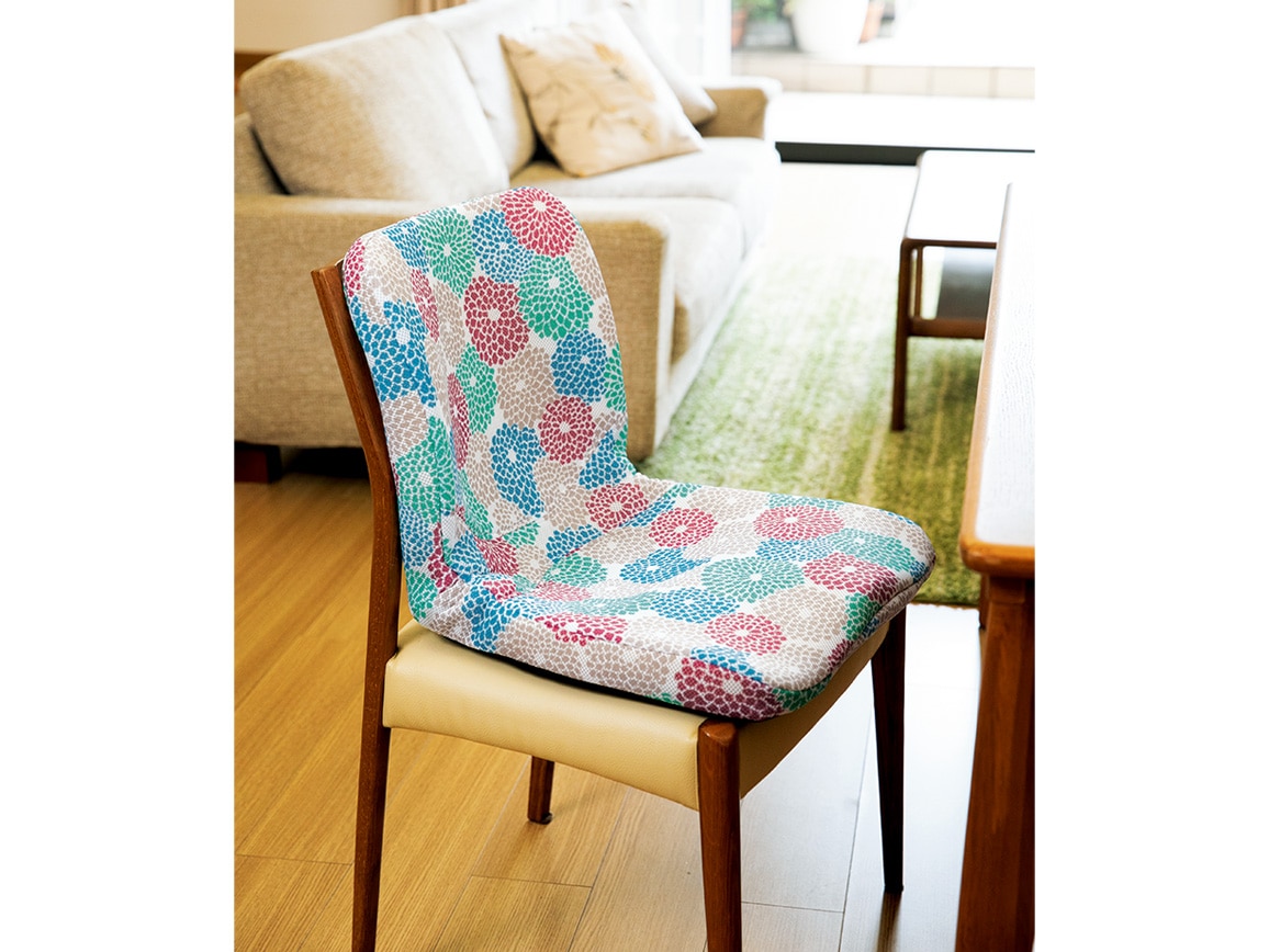 pinto 置くだけラクッション（専用カバー付き）(95_菊づくし