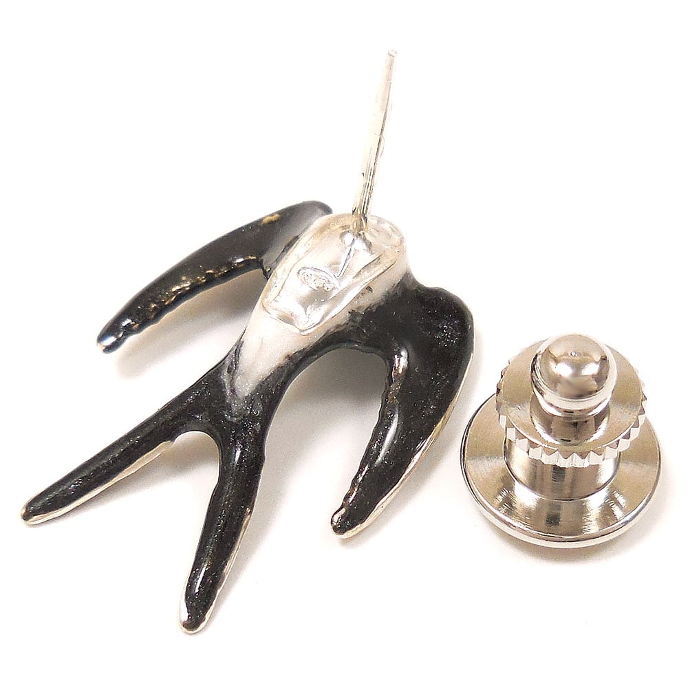 SATURNO サツルノ ピンブローチ ラペルピン ツバメ ブラック シルバー