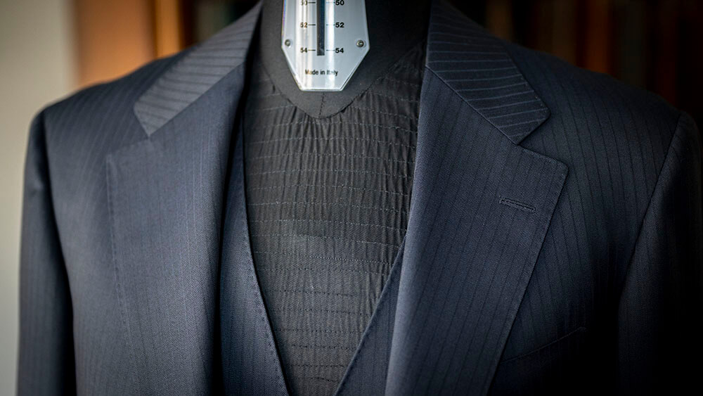 無二の存在感】HARRIS TWEED (ハリスツイード) 3Pオーダースーツを