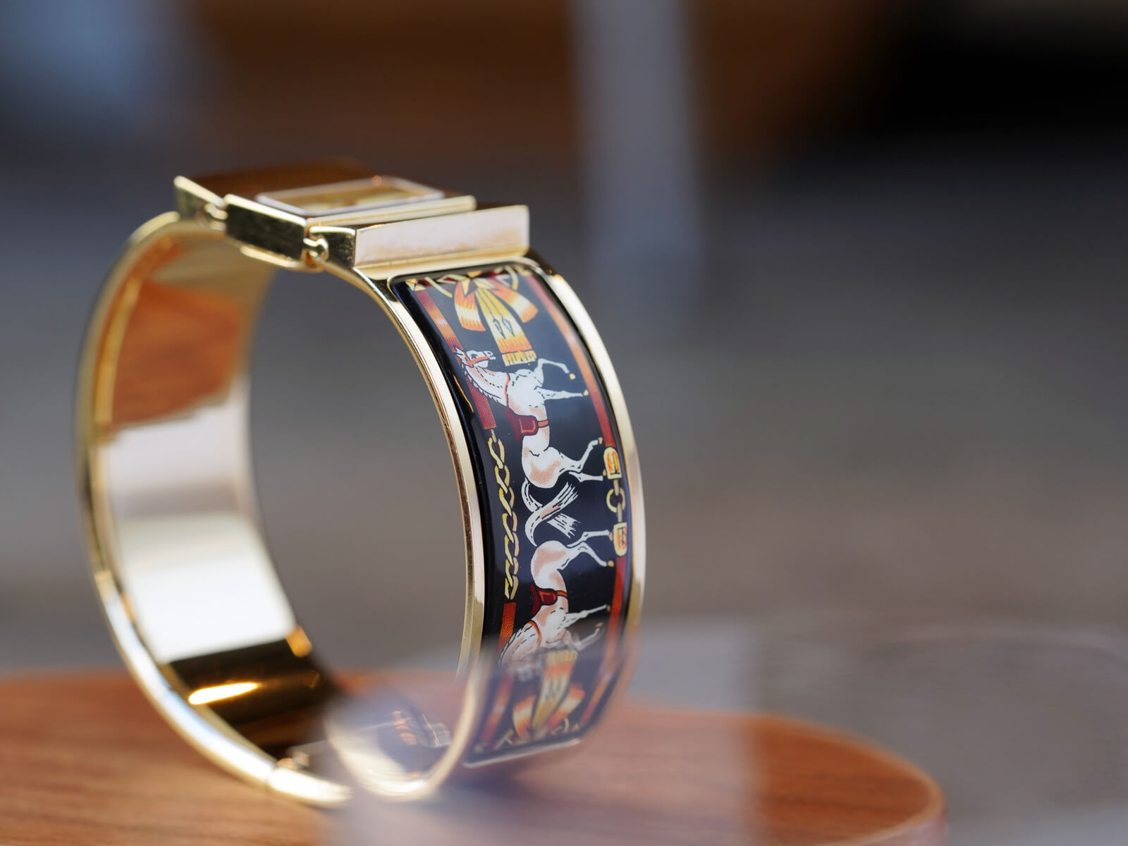 エルメス/バングルウォッチ/ロケ/ゴールドダイヤル/Hermes/Bangle