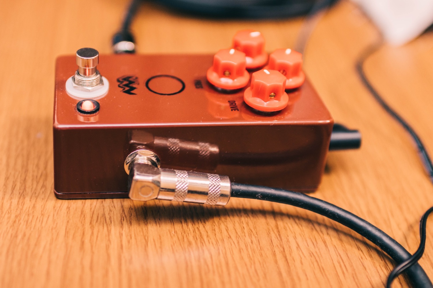 JHS Pedalsのモダンマーシャルサウンド Angry Charlie レビュー！これ