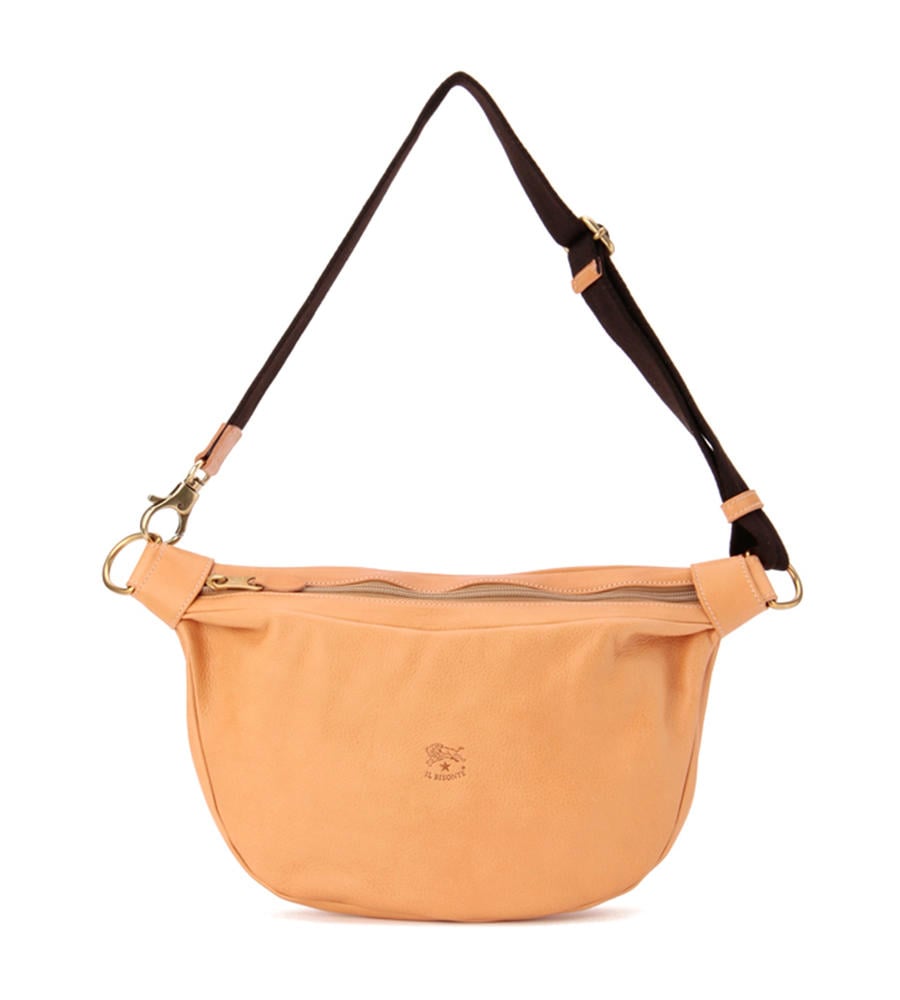 クロスボディバッグ｜ショルダー｜IL BISONTE(イルビゾンテ)｜ルック