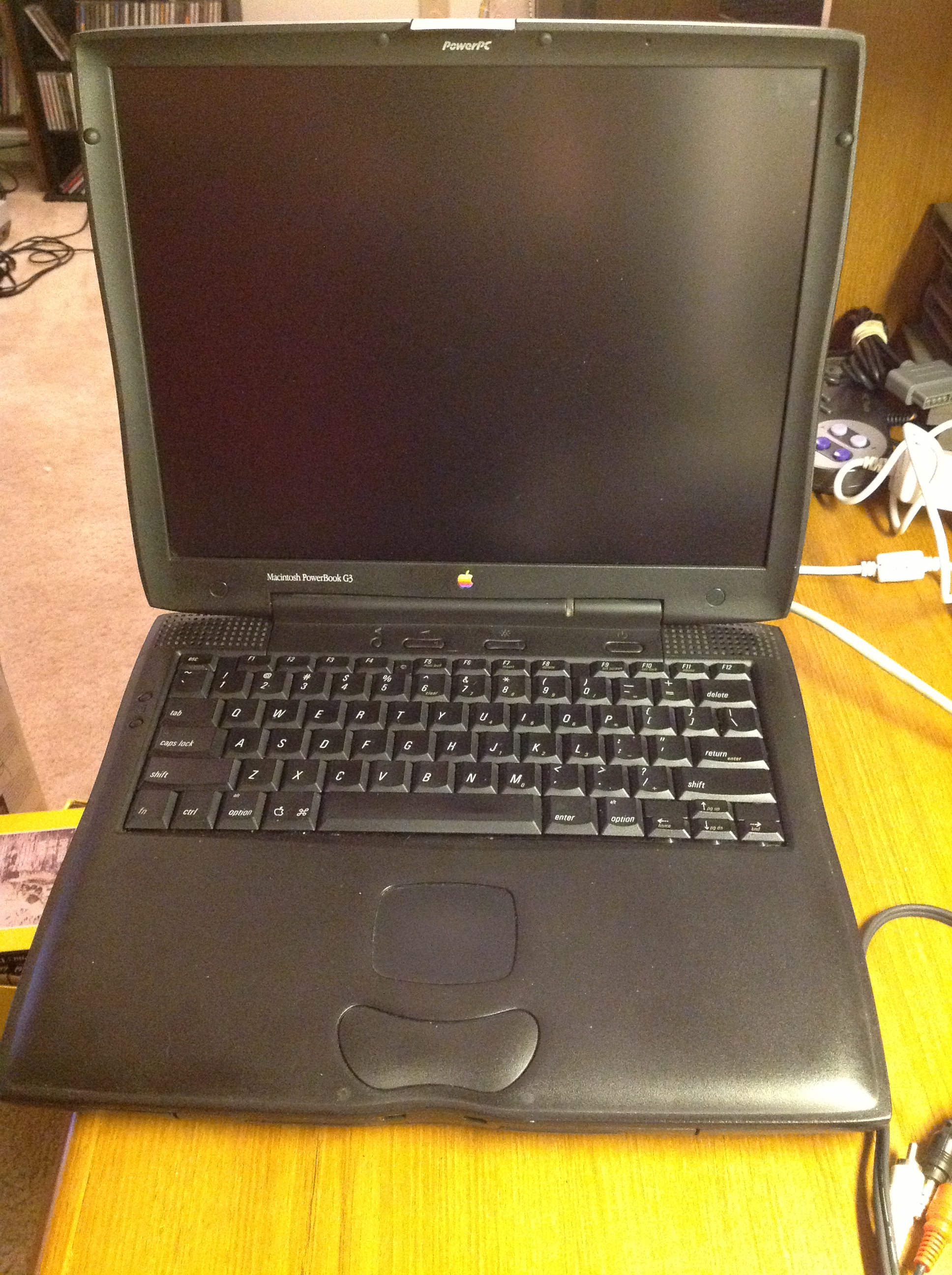 Apple PowerBook G3 (Wallstreet II/PDQ) | Electric Thrift