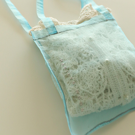 MARILYN MOON(マリリンムーン)｜モダンタックフリルワッシャーブラウス