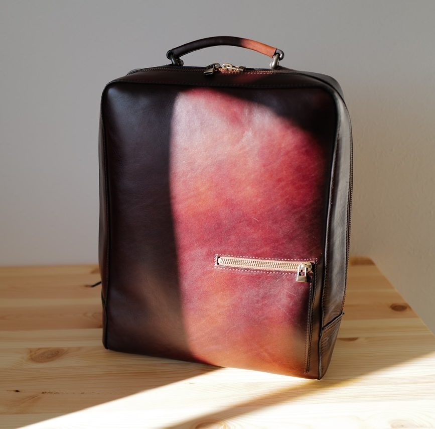 1年間使用したマザーハウスのアンティークスクエアバックパック