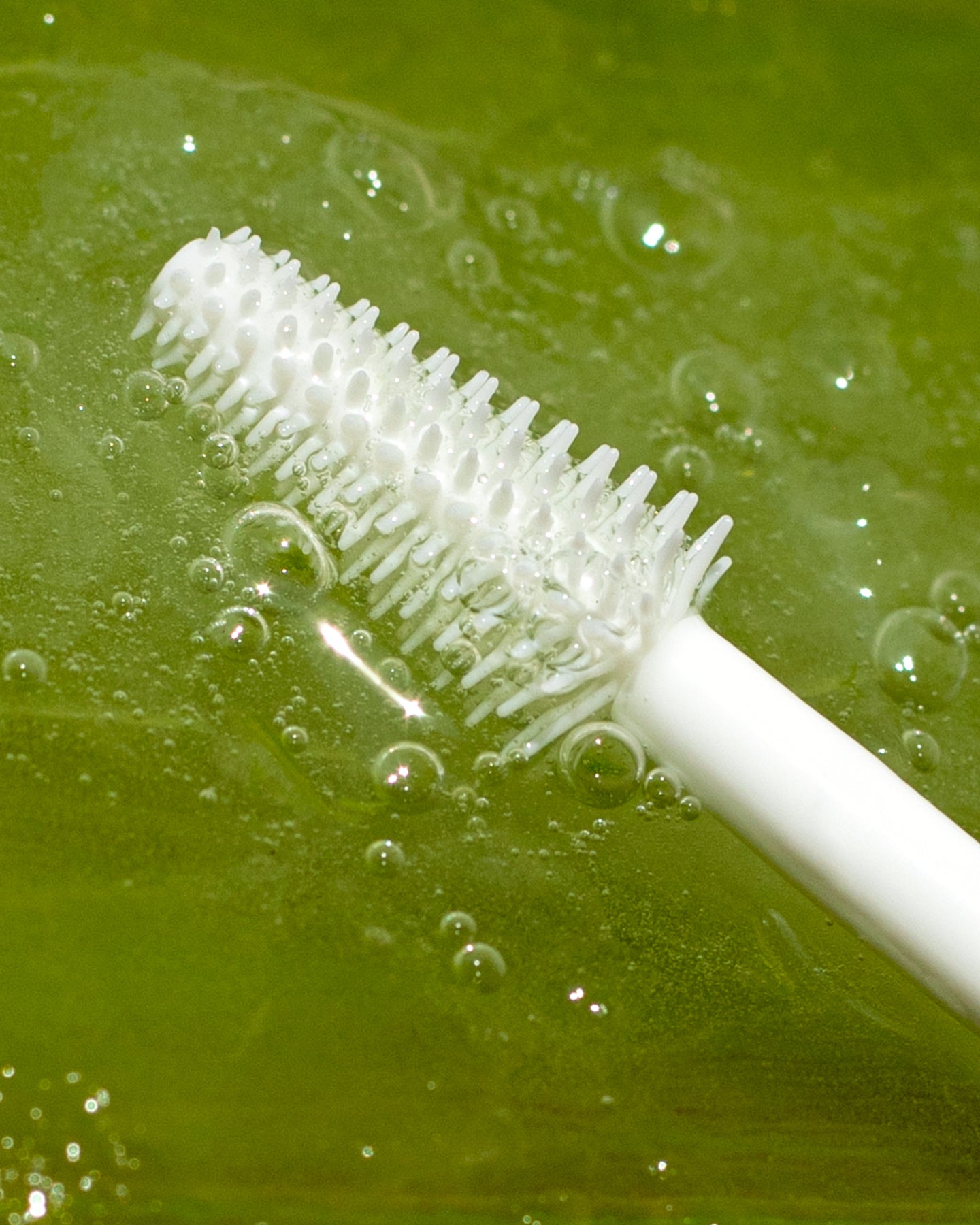 mini aloe gel lash & brow mascara – clear - Ere Perez Natural