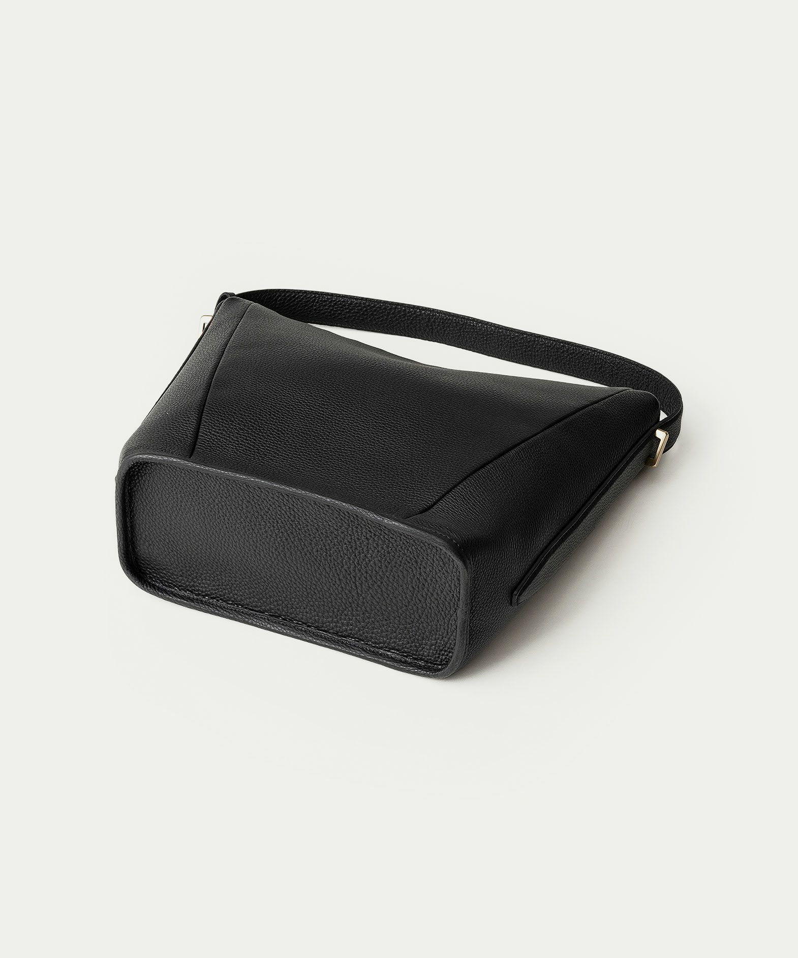 シュリンク 2Wayショルダーバッグ《Union》 - Black - | ETiAM