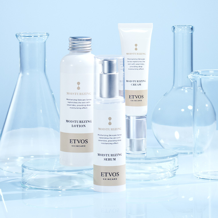 公式》エトヴォス／国産ミネラルファンデーション