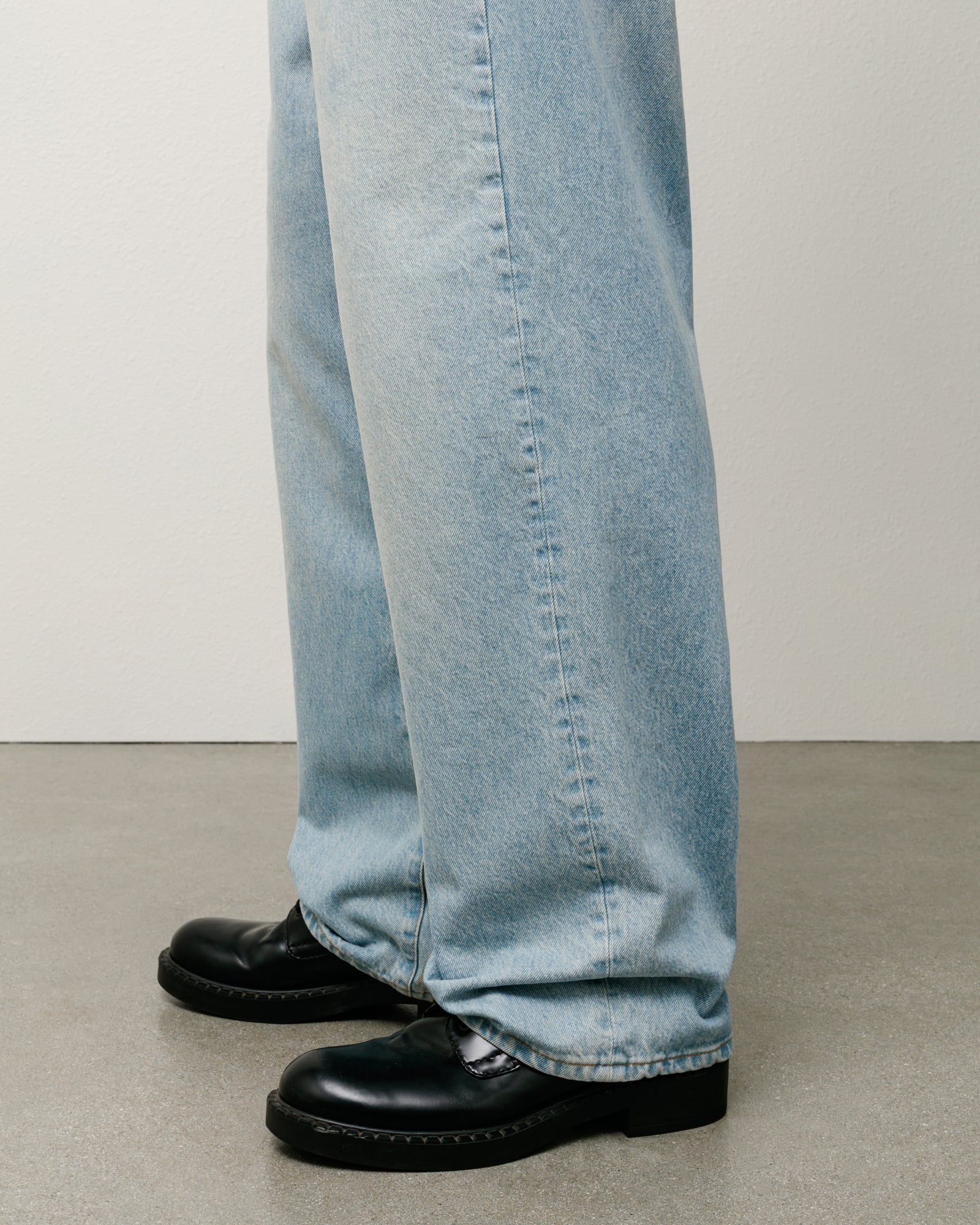 Big Ol' Jean Denim in leichter Waschung – Stüssy Europa