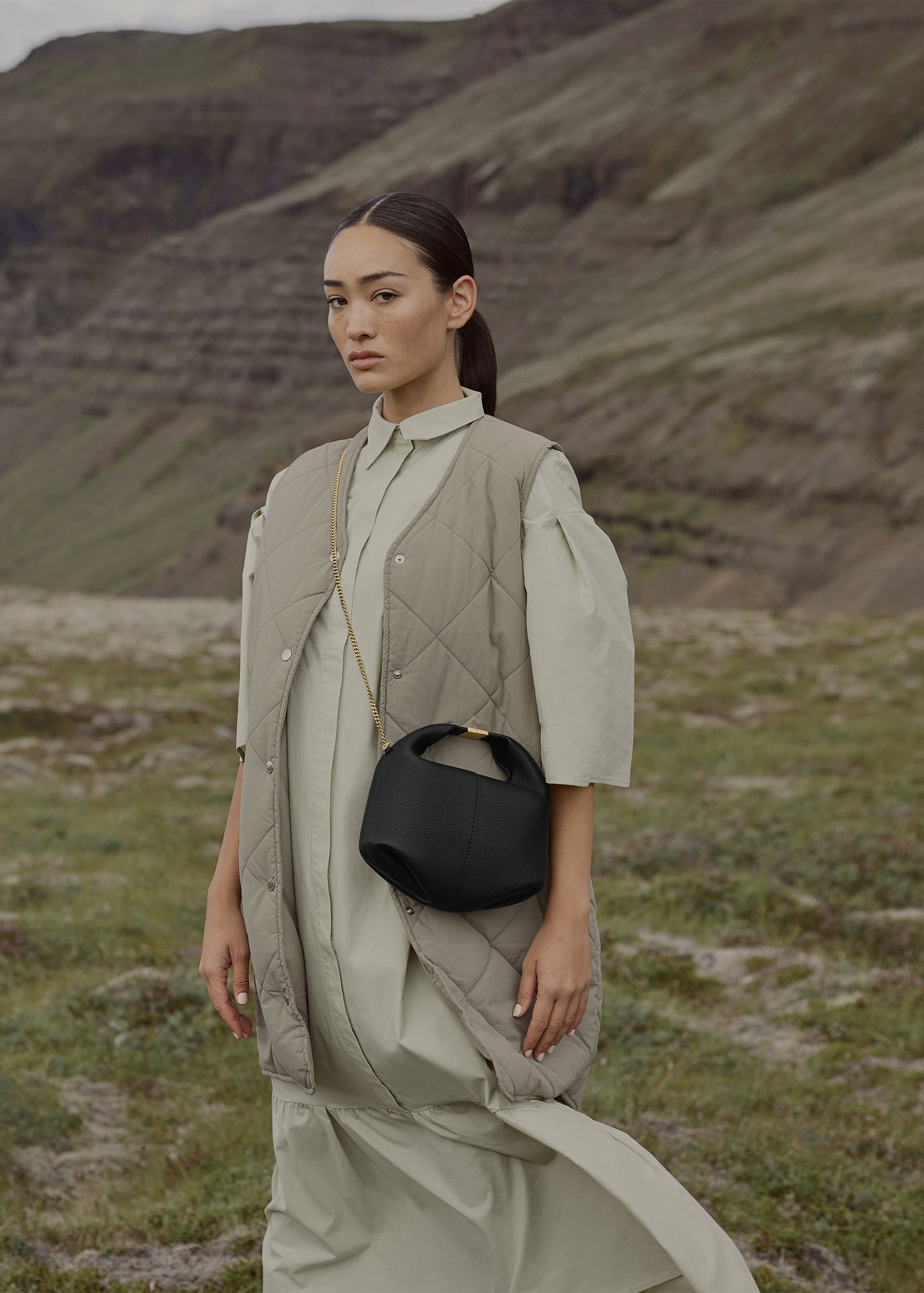 Polène | Bag - Béri Chain - Textured Black – Polène EU