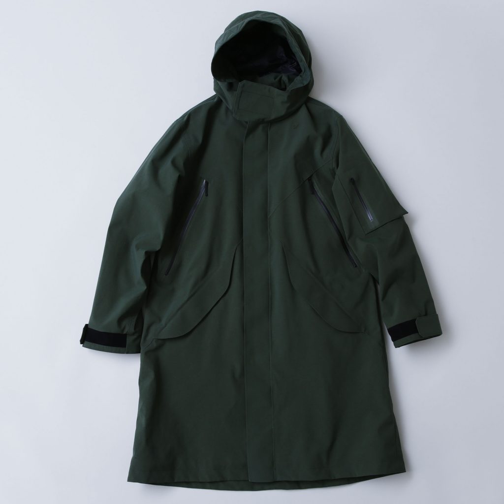 躍進目覚しい［ゴールドウイン］のダウンモッズコートは、防水性と保温