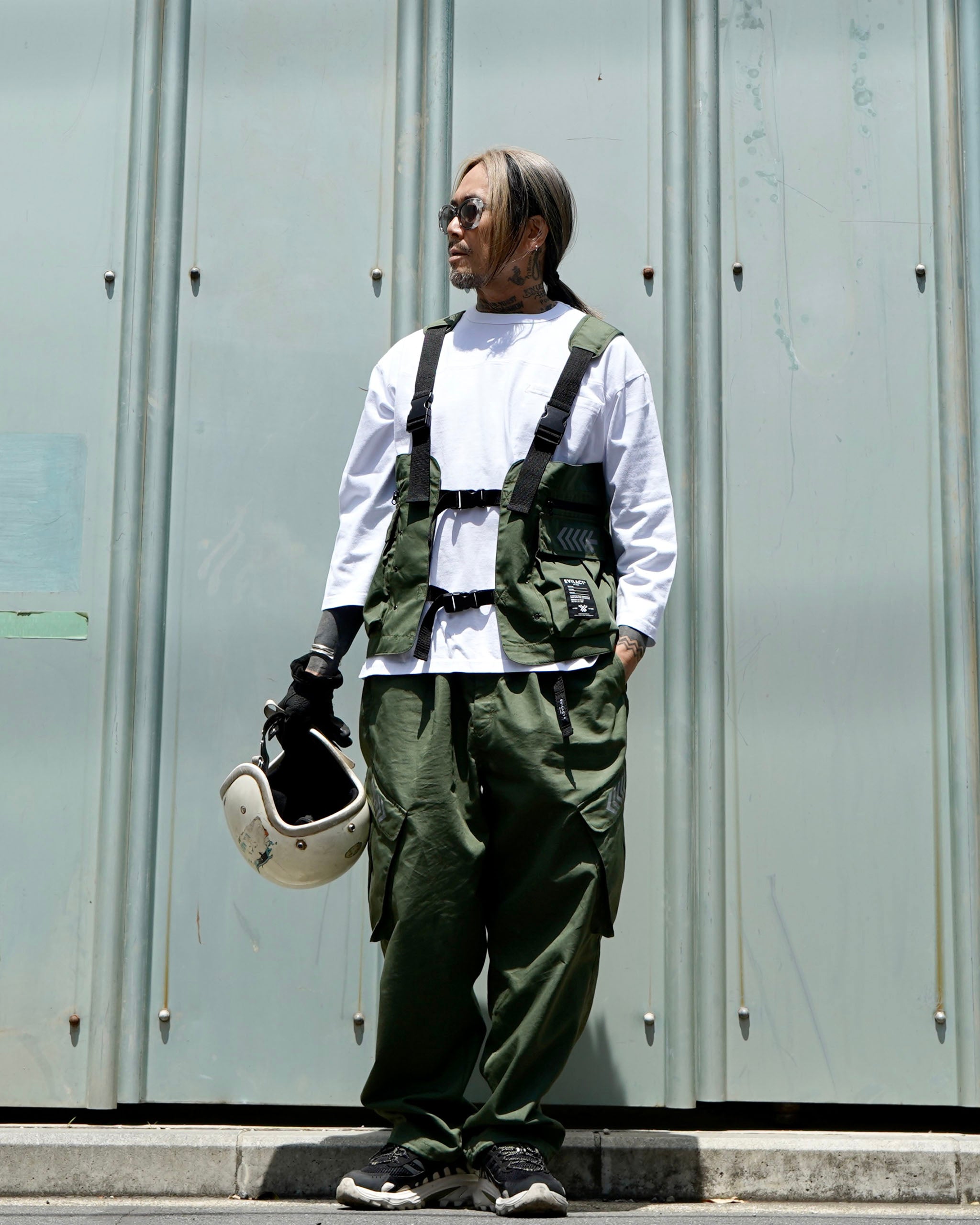 EVILACT TACTICAL VEST black | EVILACT (イーブルアクト）Official