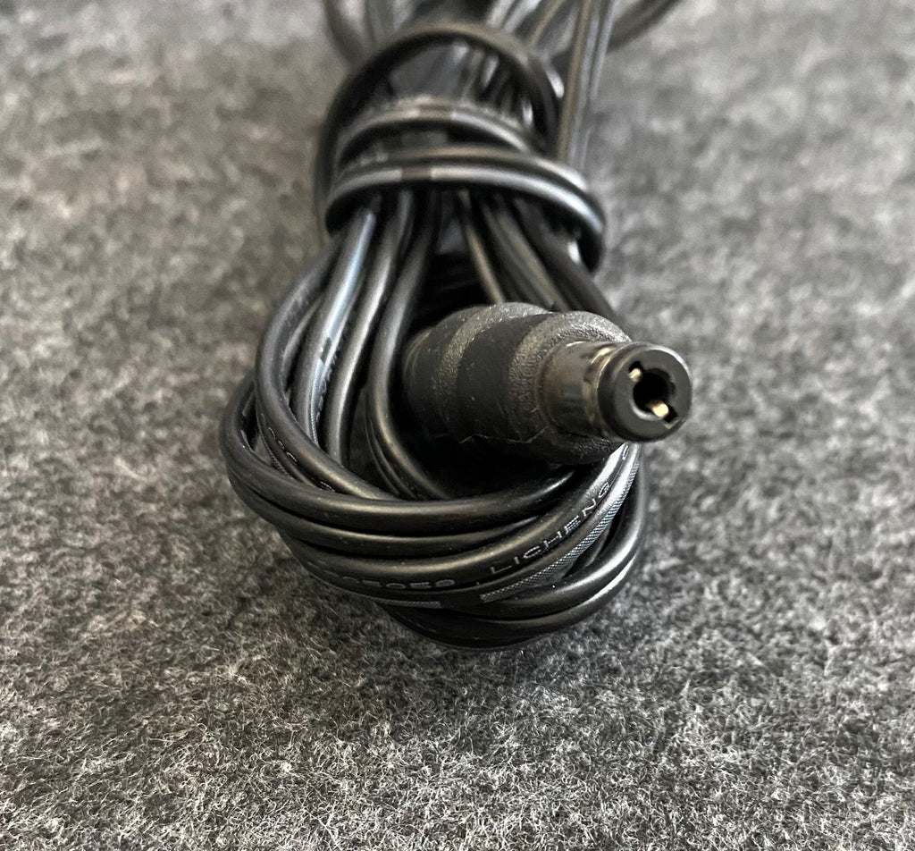 Replacement power adapter 12V 2A – Buffalo Americas