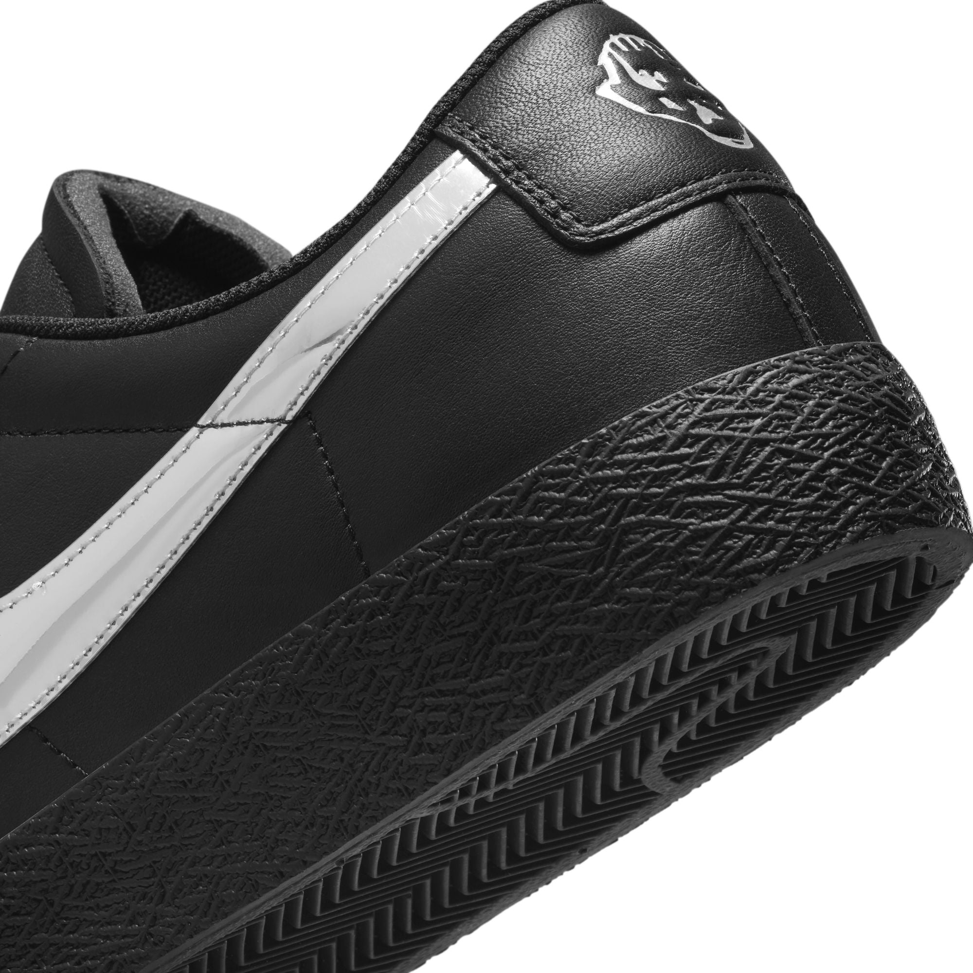 Nike SB x Dancer Skateboards Mens Zoom Blazer Low Shoes – Extra Butter