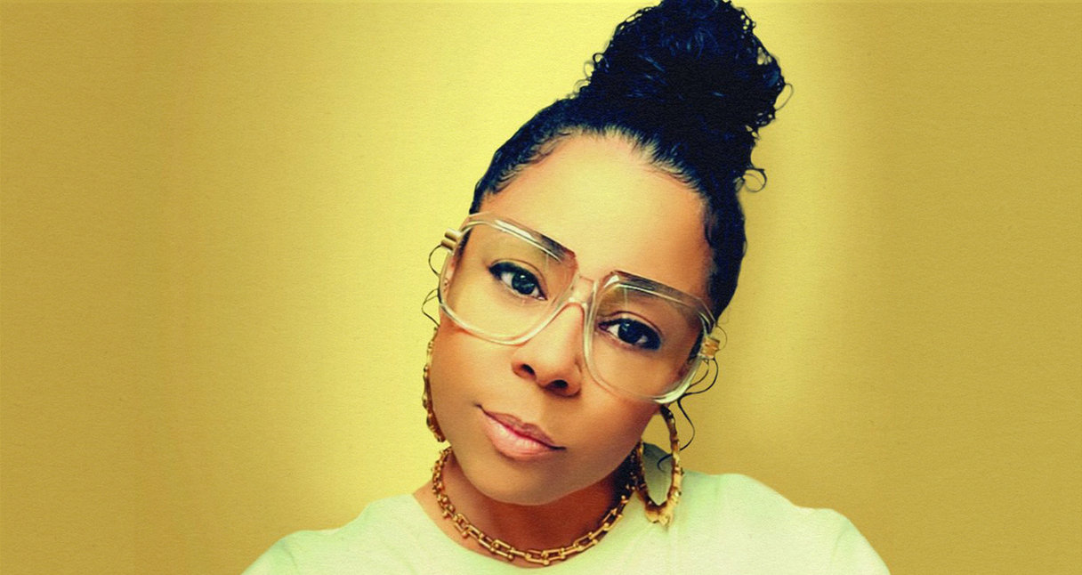 Philadelphia Rapper Shortie No Mass Introduces Herself to a New