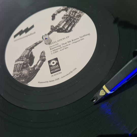 ZC-ELEC014 - Revelation EP | MINIMUM SYNDICAT featuring Voiron