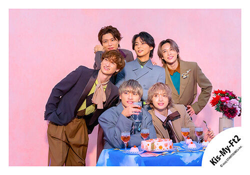 Kis-My-Ft2 | ファミクラストア オンライン