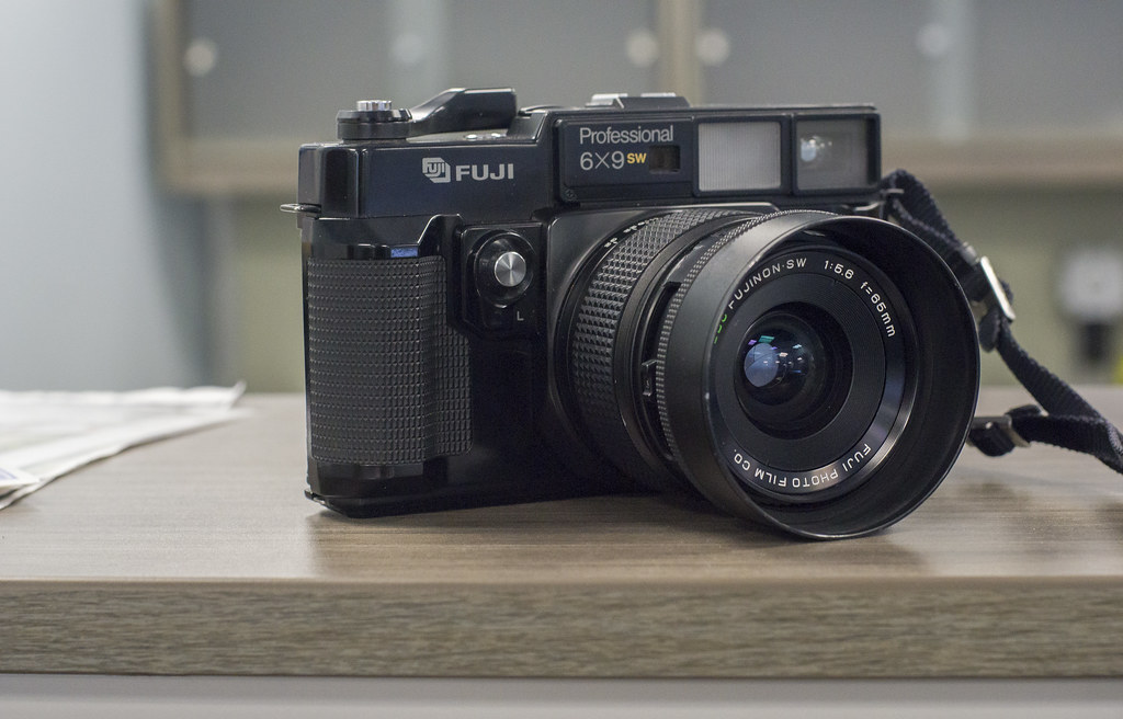 Camera Review Blog No. 83 – Fujifilm GSW690II Professional – Alex