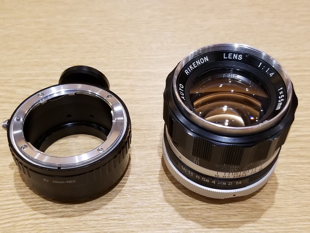 オールドレンズ】ニコンFマウントのAUTO RIKENON 55mm F1.4という