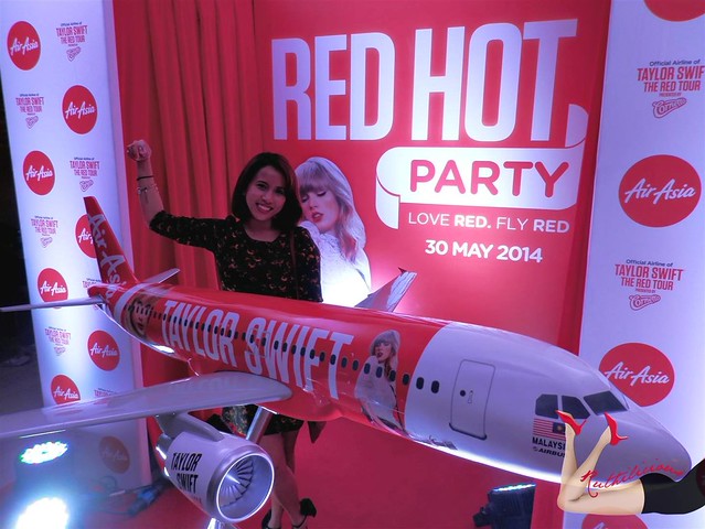 WIWTD #22: Inside The AirAsia Taylor Swift Livery Aircraft