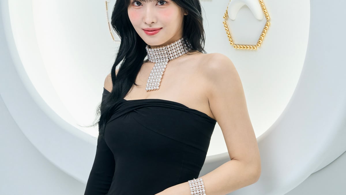 TASAKIが70周年を記念したエキシビションを開催 TWICE MOMOら豪華