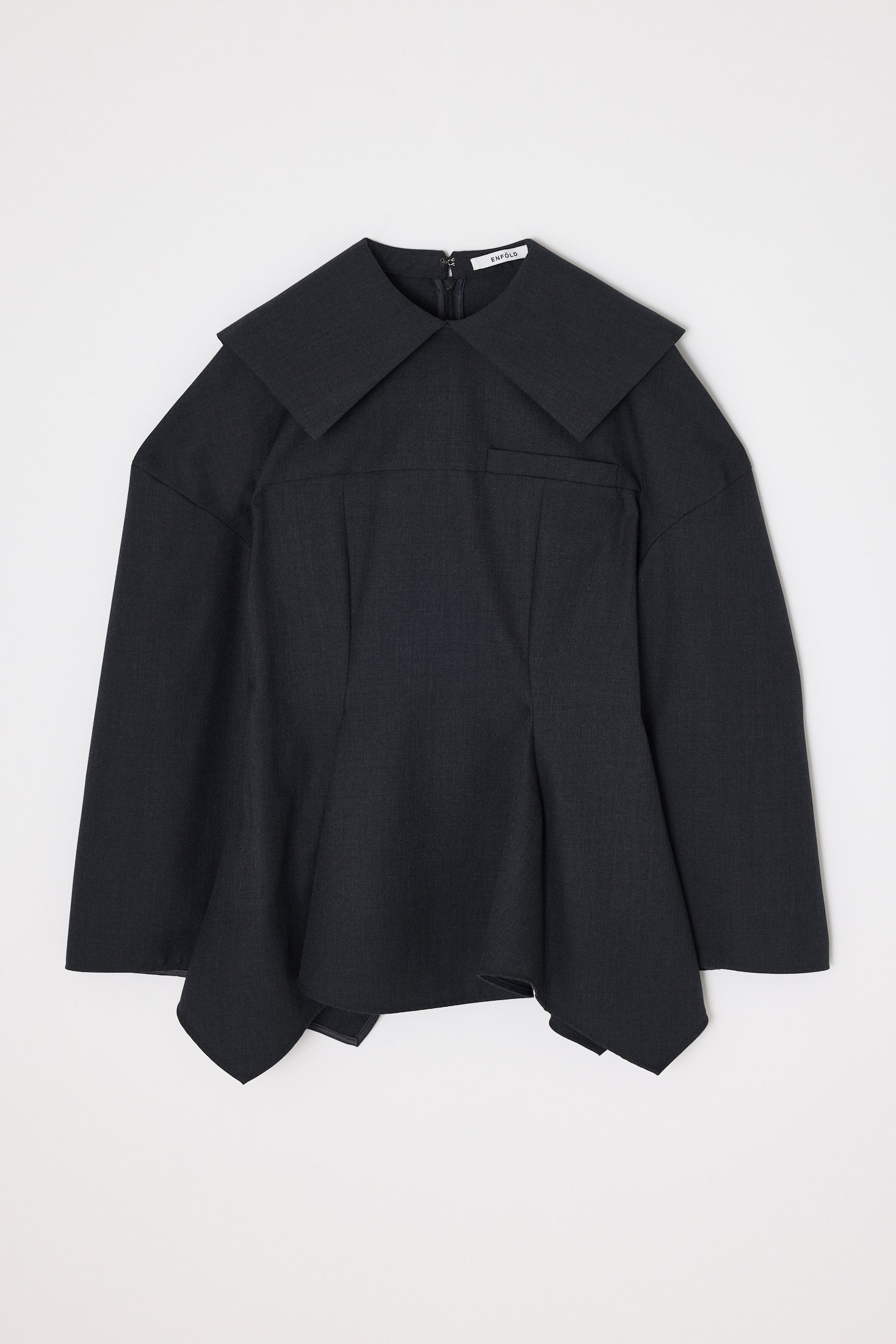 エンフォルドが新ライン「アーキタイプ」を始動、ヴィジュアルには安藤