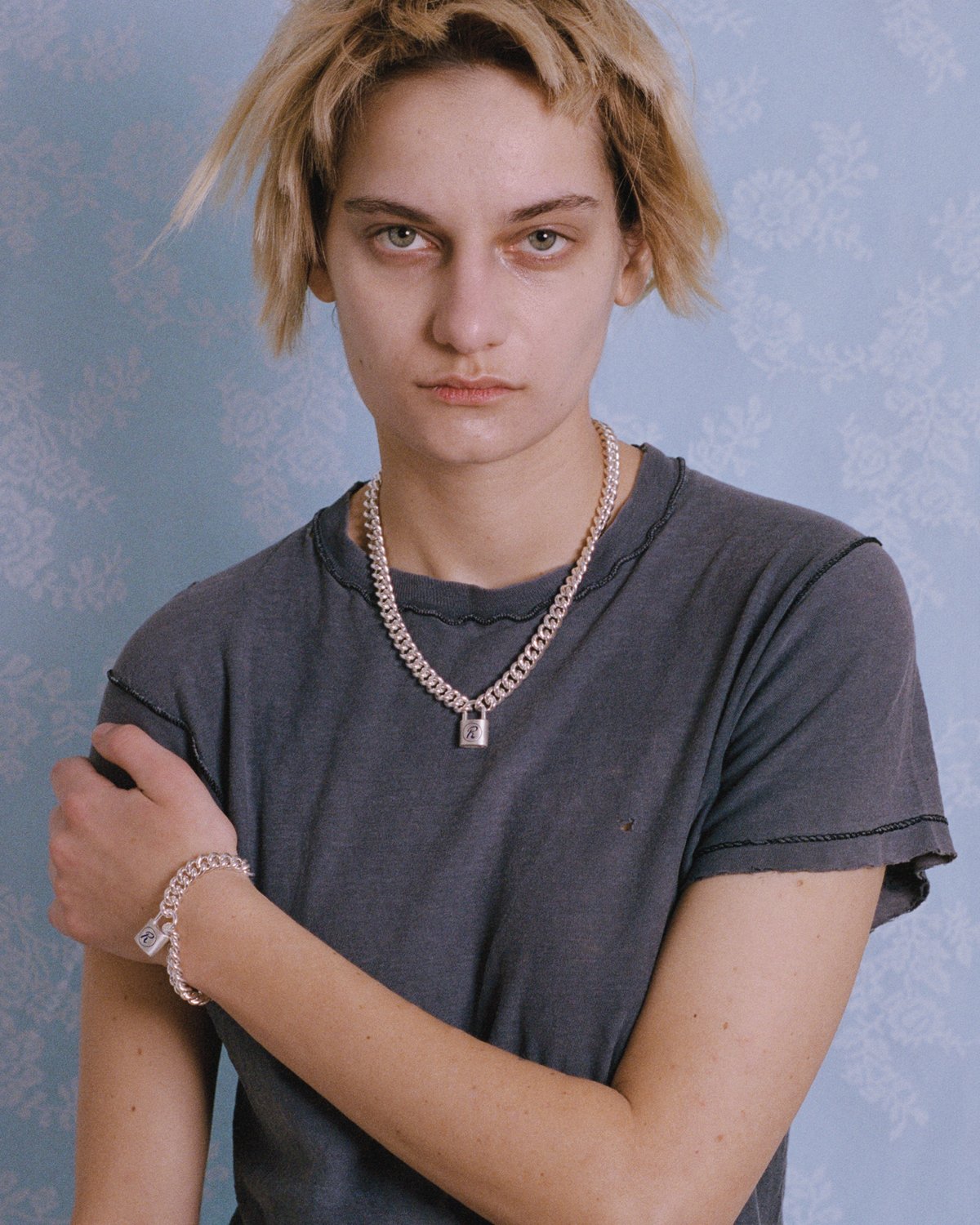 アンダーカバーが英発ジュエリーブランド「バニー」とコラボ、シド