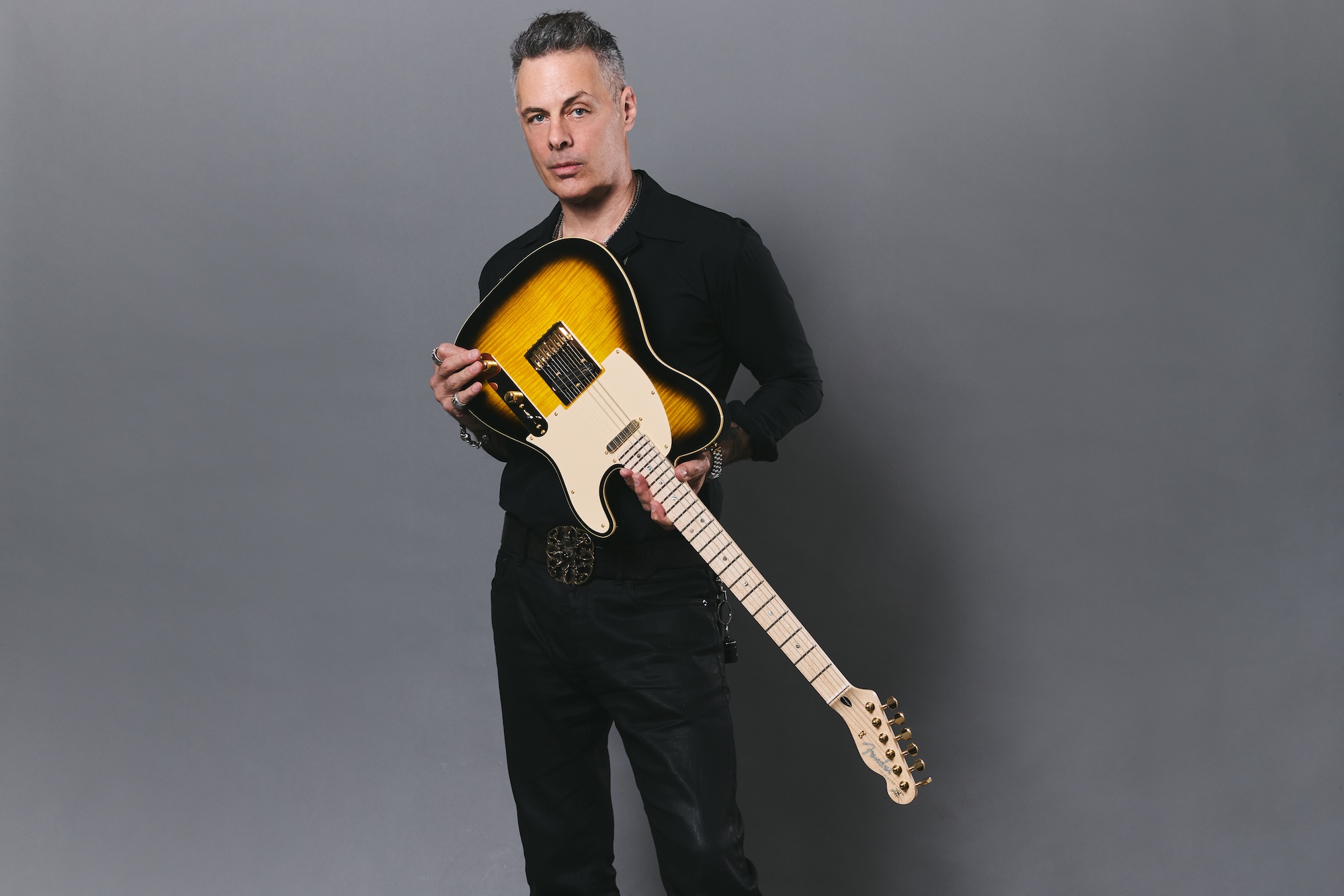 Special Interview | リッチー・コッツェン - FenderNews