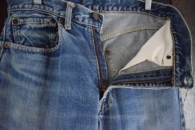 60's LEVI'S 551ZXX BIGE デニムパンツ W3260年代 ダブルエックス