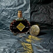 Oud Zhen Areej Le Doré perfume - a fragrância Compartilhável 2021