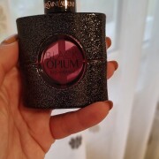Black Opium Neon Yves Saint Laurent 香水- 一款2019年女用香水