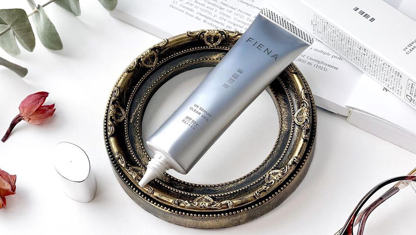 UVセラムクリアヴェール | FIENA フィエナ【公式】｜フィエナ ウチワ