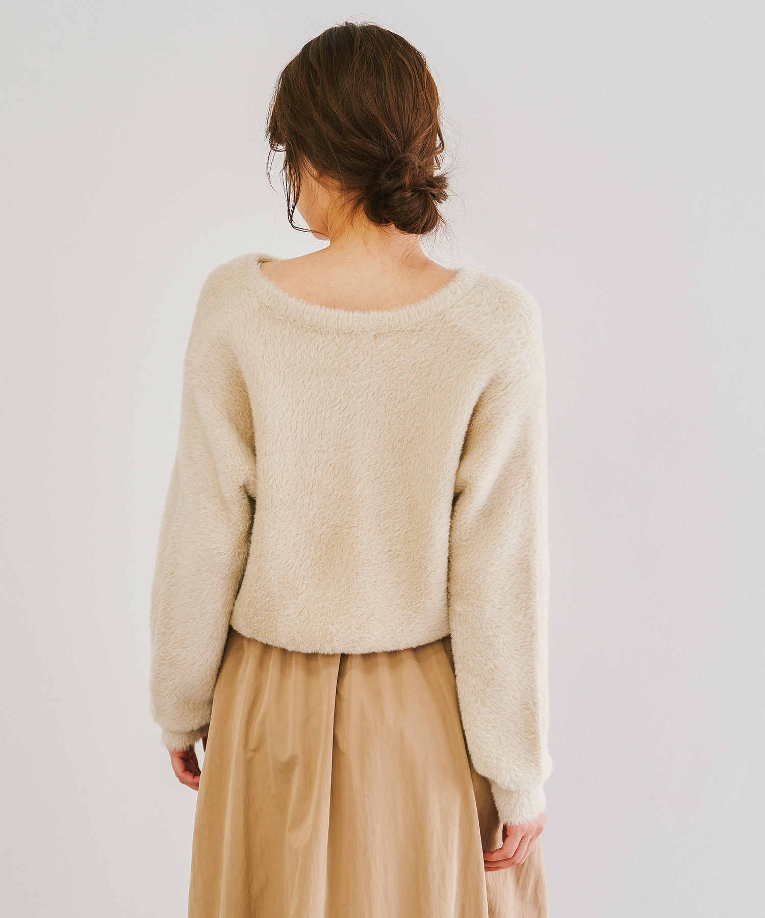 フェザーヤーンパールボタンニットカーディガン｜PETAL ONLINE（ペタル