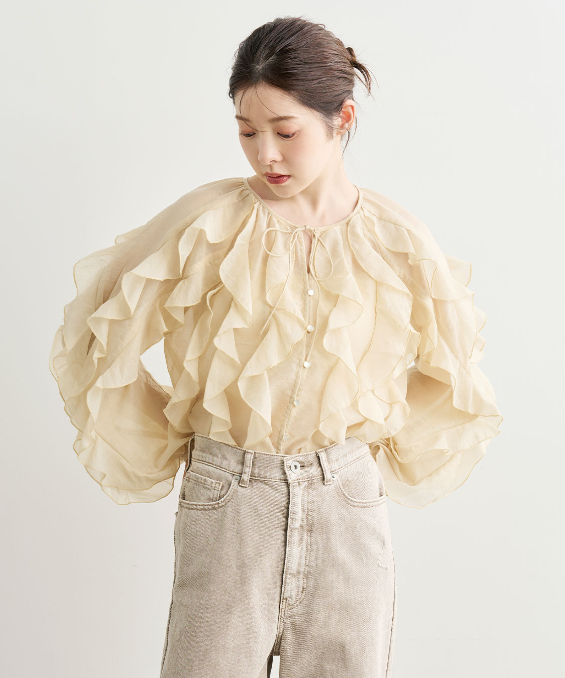 メニーフリルブラウス｜PETAL ONLINE（ペタルオンライン）