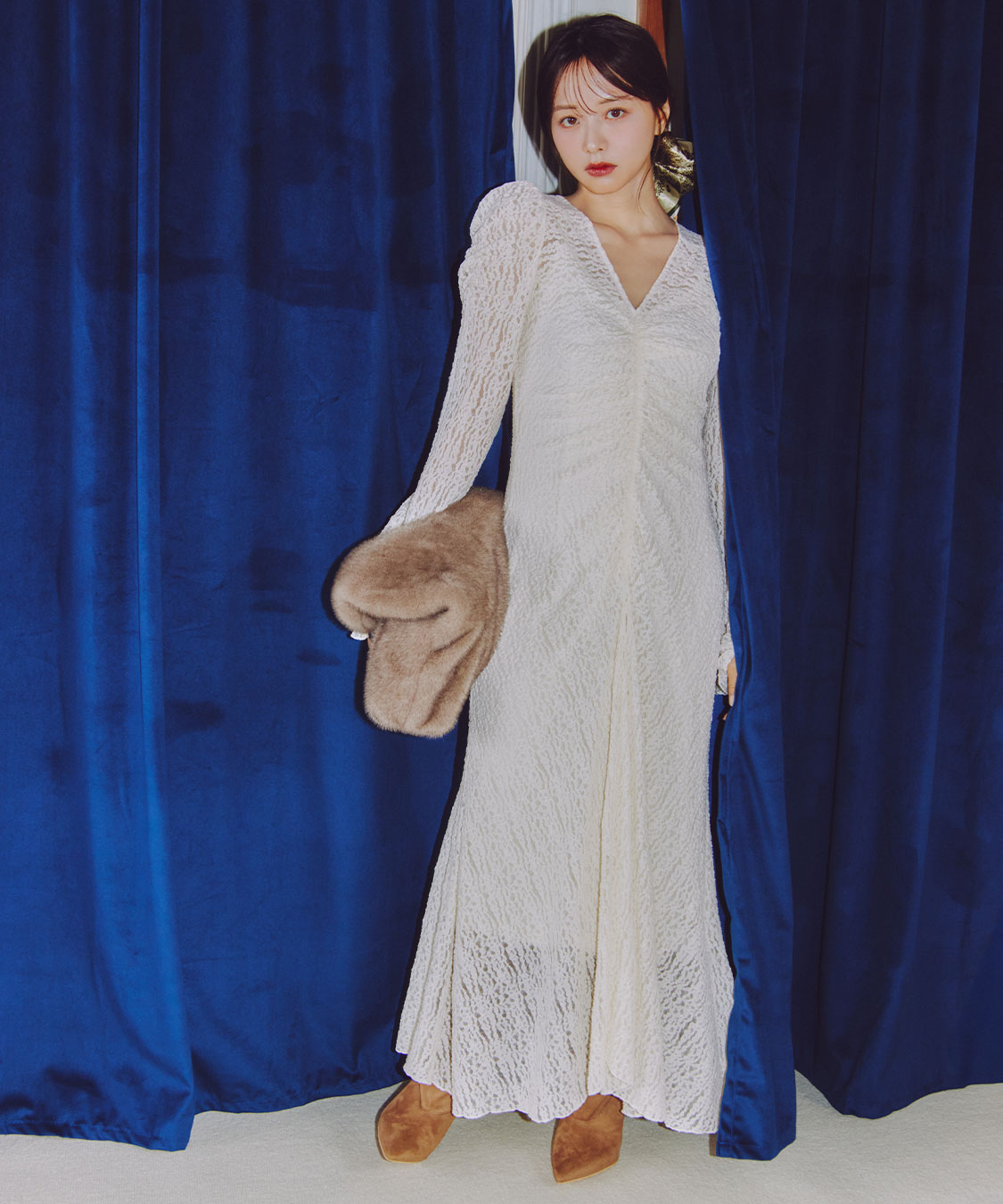 ストレッチレースギャザーワンピース｜PETAL ONLINE（ペタルオンライン）