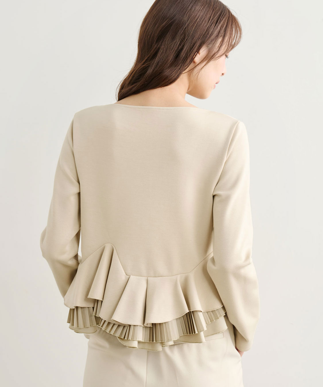 愛され名品】ランダムフリルペプラムトップス｜PETAL ONLINE（ペタル