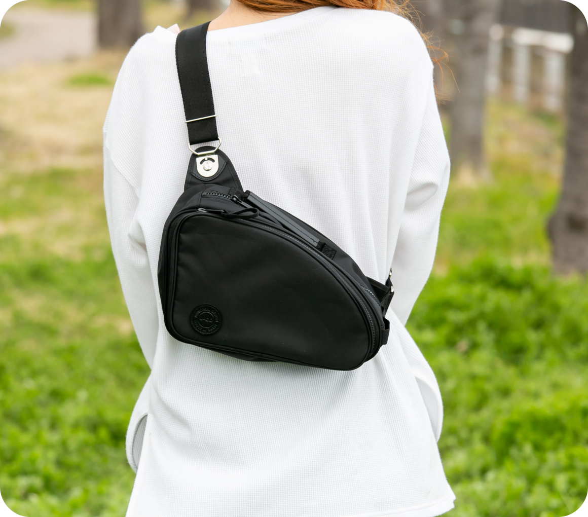 片麻痺の方、高齢者、子育て中のママのためのバッグ 「U-GO universal